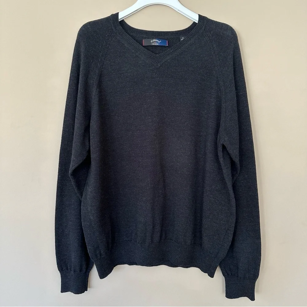 Callaway Golf $178 Men's XL 100% Merino Wool V-neck Sweater Dark Gray Luxury